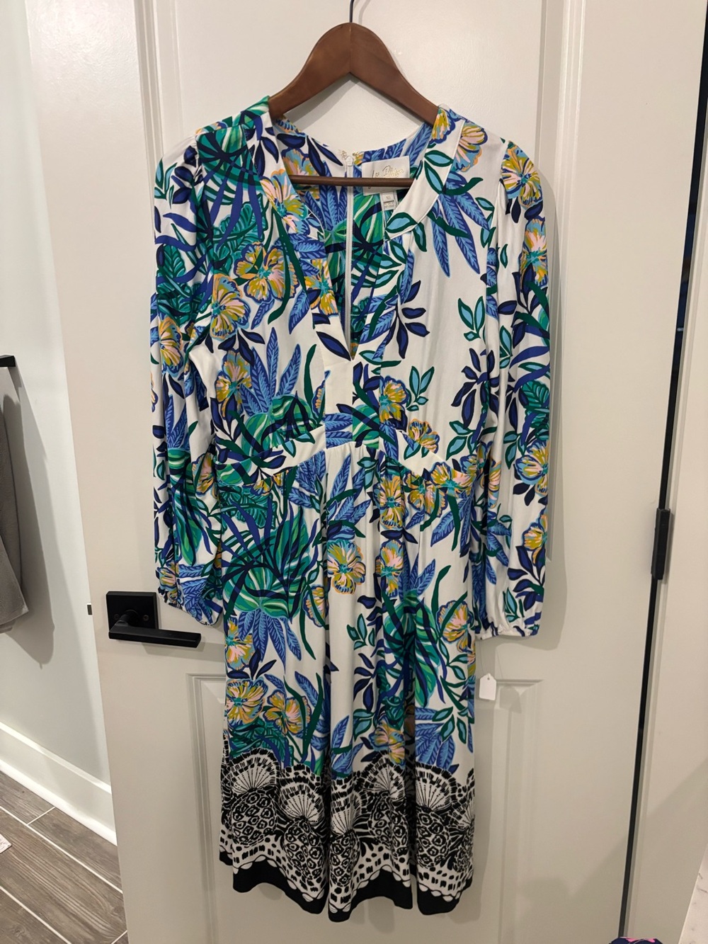 Lilly Pulitzer Long Sleeve V-Neck Floral Midi Dress Size 10 NWT